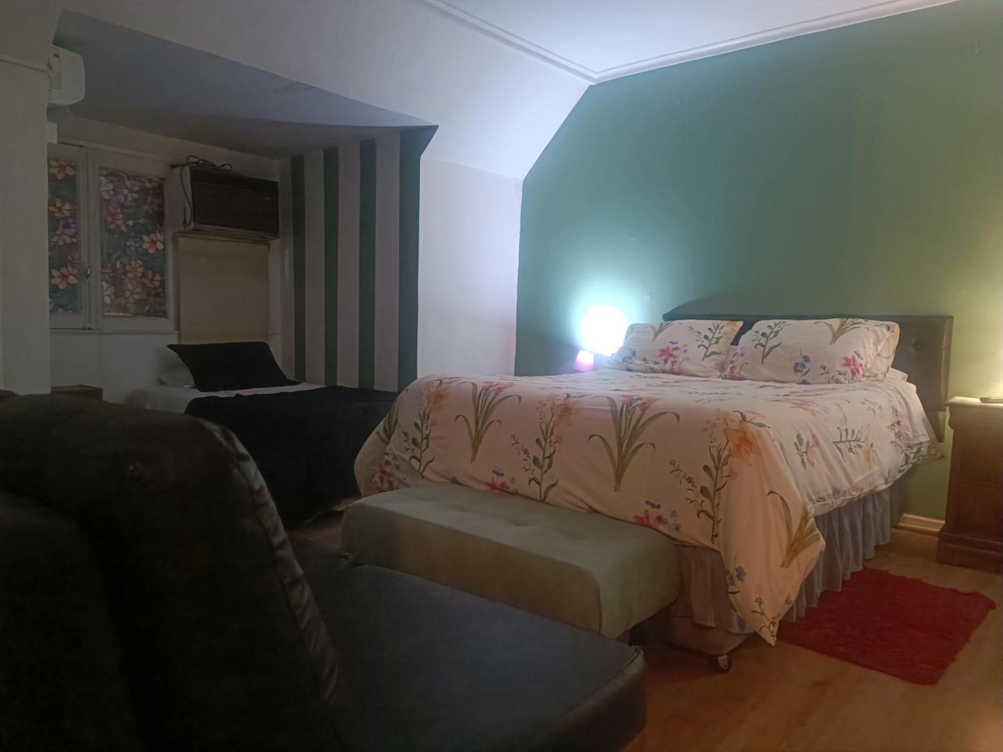 Hostal Chile Chico - Santiago — Photos 2